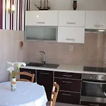 Niksa *