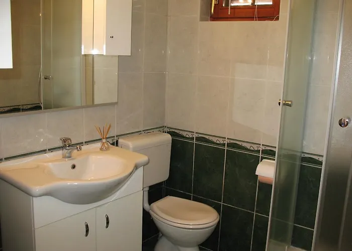 Niksa Апартаменты Петрчане