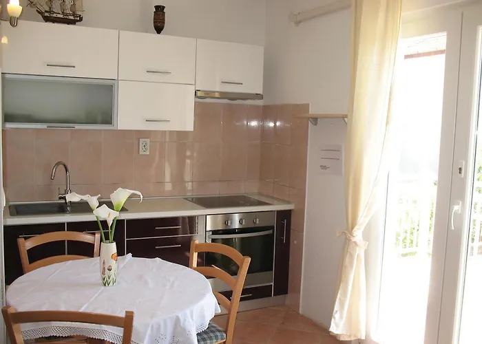 Niksa Петрчане