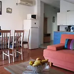 Niksa Apartment Petrcane