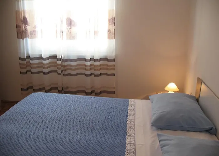 Niksa Lejlighed Petrcane